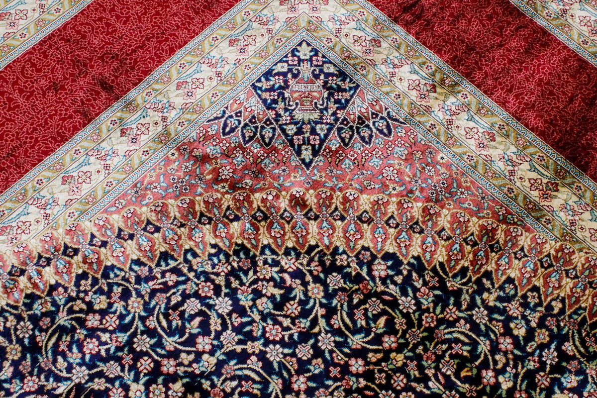 8x11 Red Turkish Silk Rug