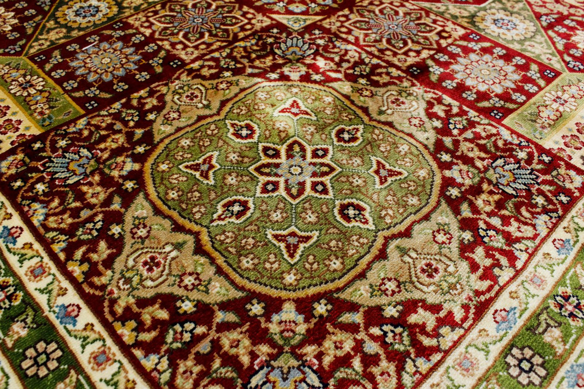 8x10 Red and Navy Turkish Silk Rug