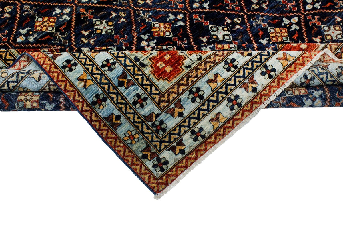 8x10 Navy and Blue Traditional Rug
