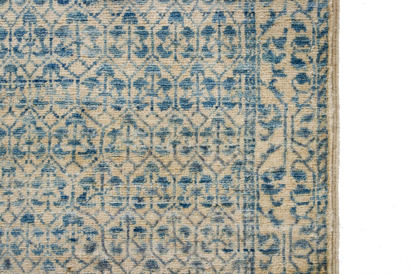 3x8 Ivory and Blue Traditional Runner