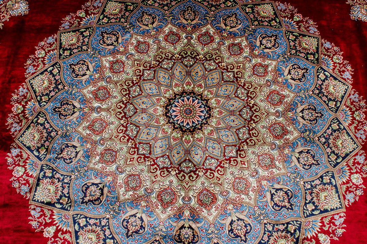 8x10 Red and Light Blue Turkish Silk Rug