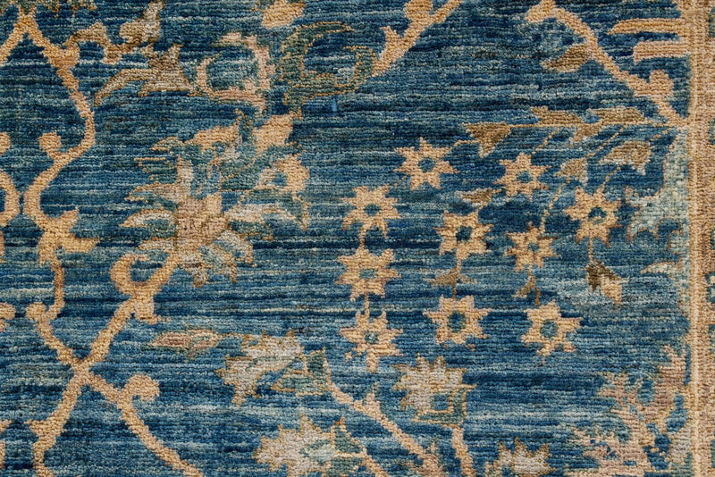 4x6 Blue and Green Traditional Rug