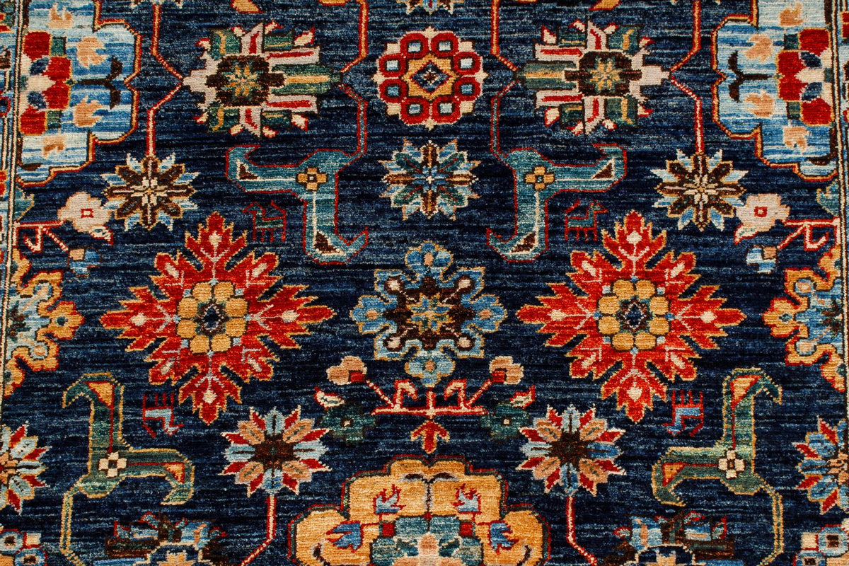 4x6 Navy and Red Traditional Rug