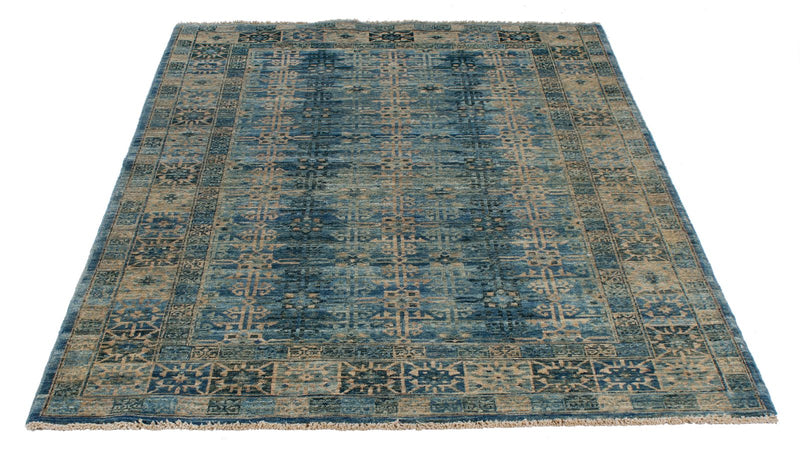 4x6 Blue and Beige Traditional Rug