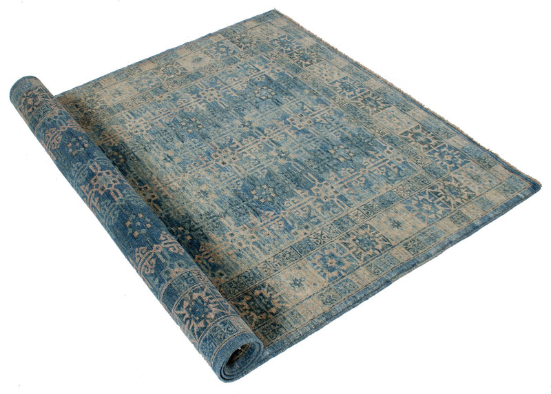 4x6 Blue and Beige Traditional Rug