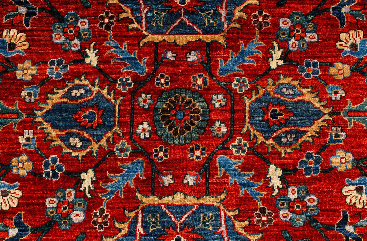 6x9 Navy and Red Traditional Rug