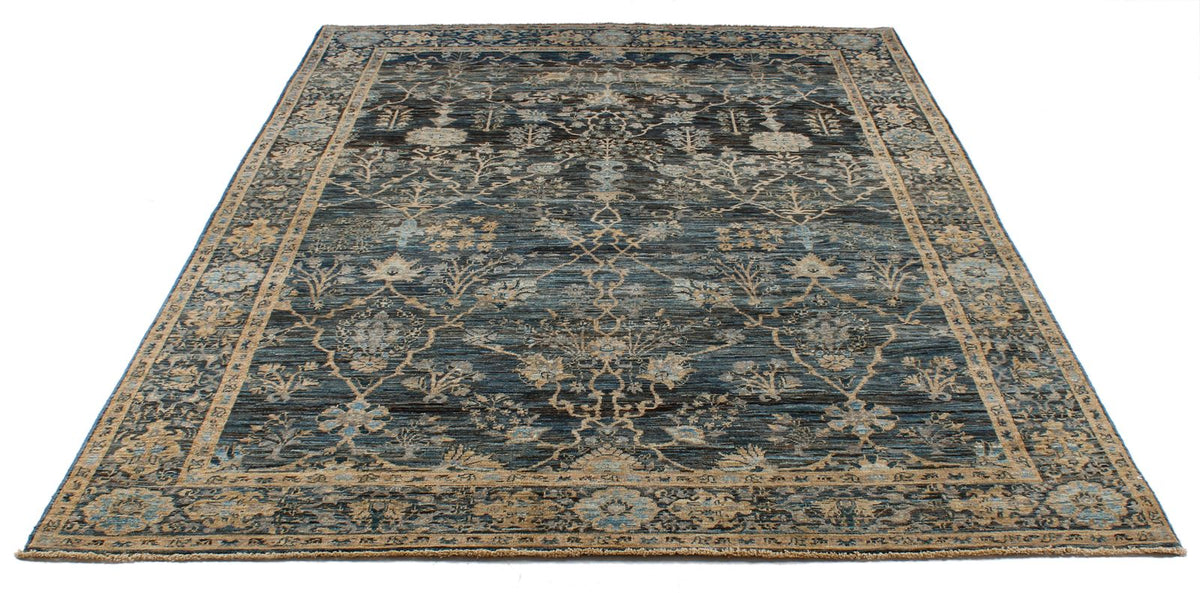 6x9 Blue and Beige Traditional Rug