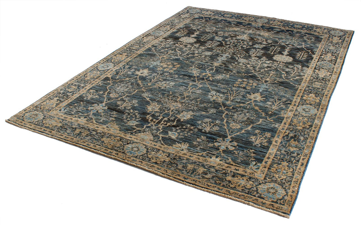 6x9 Blue and Beige Traditional Rug
