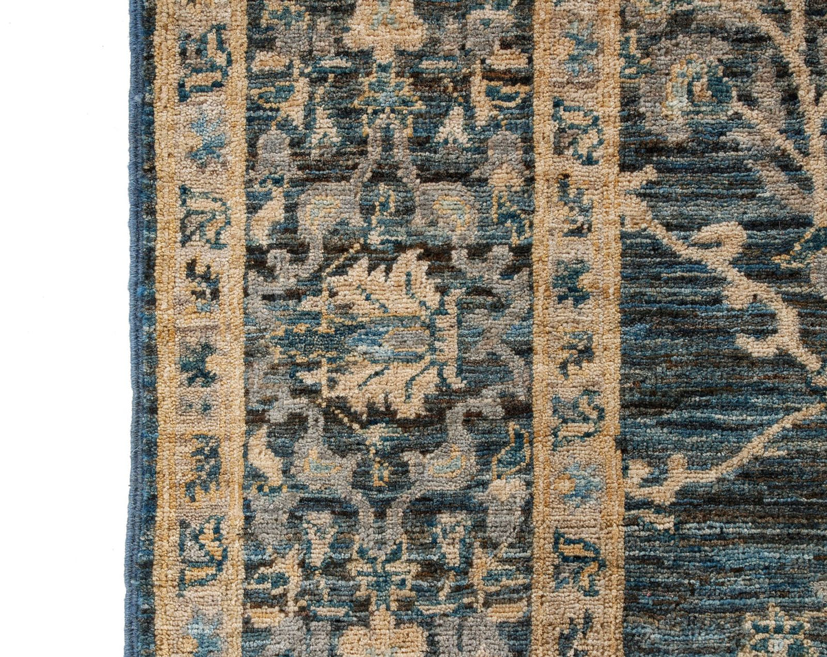 6x9 Blue and Beige Traditional Rug