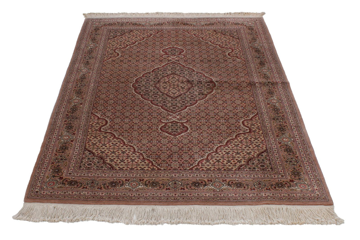 4x6 Purple and Beige Persian Traditional Rug