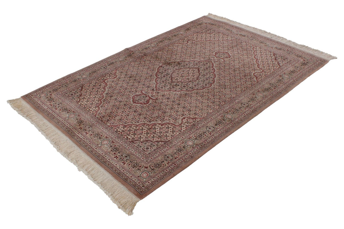 4x6 Purple and Beige Persian Traditional Rug