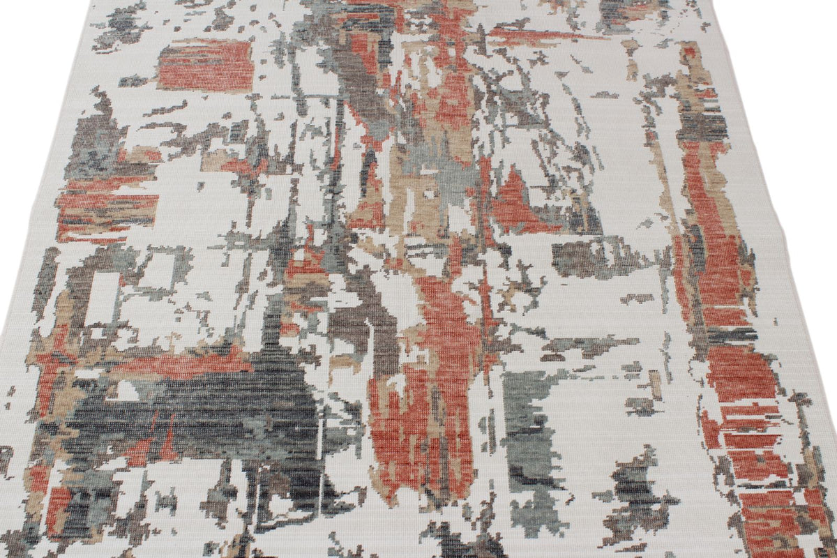 4x6 Ivory and Multicolor Turkish Traditional Rug