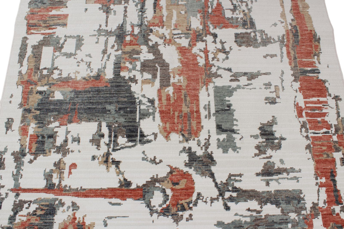 4x6 Ivory and Multicolor Turkish Traditional Rug