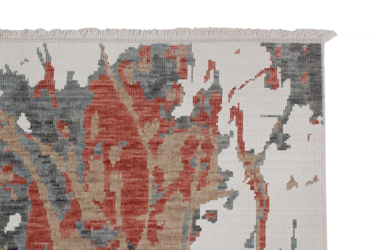 4x6 Ivory and Multicolor Turkish Traditional Rug