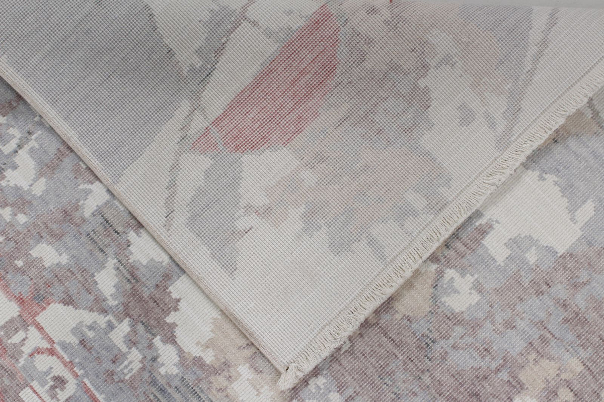 4x6 Ivory and Multicolor Turkish Traditional Rug