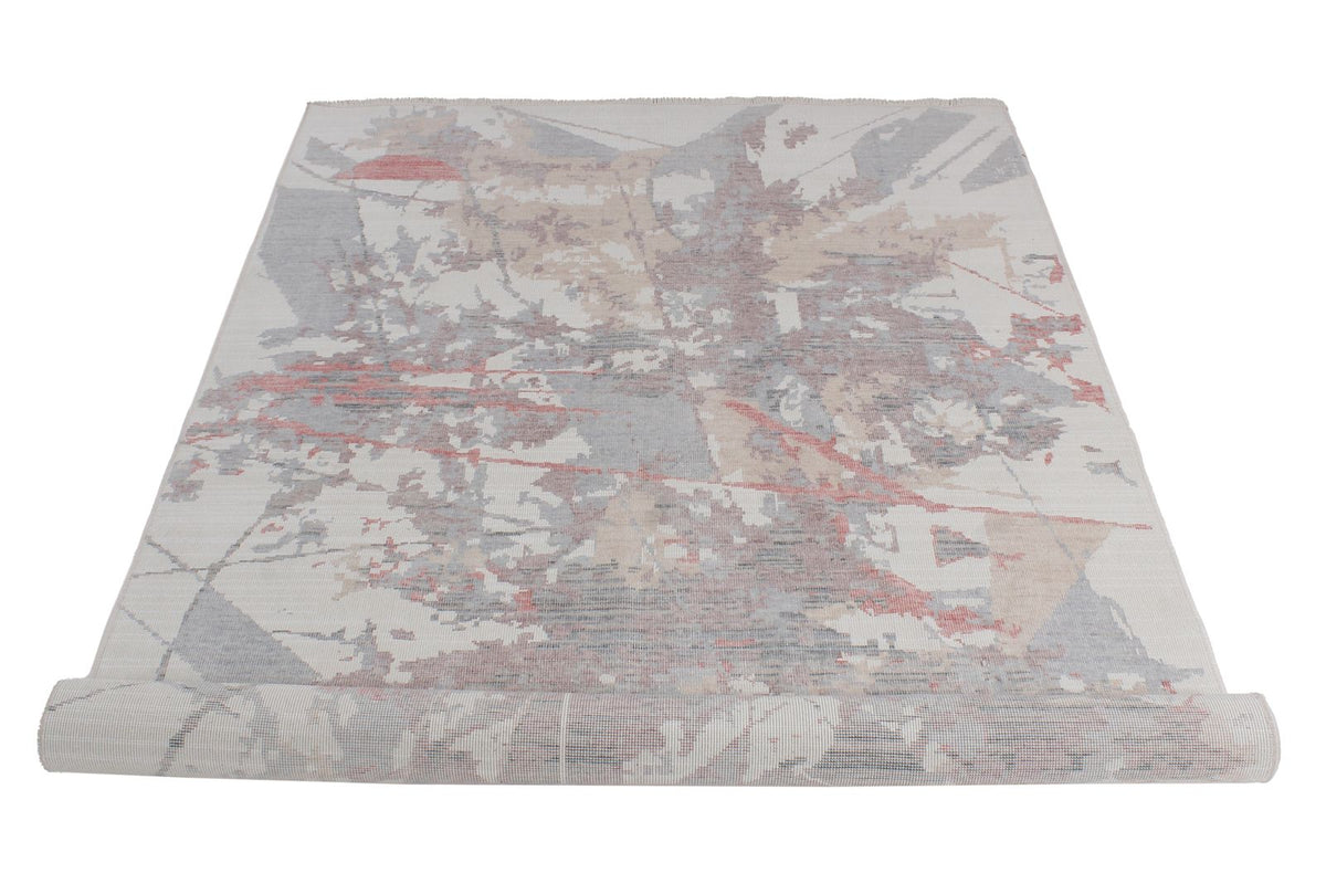 4x6 Ivory and Multicolor Turkish Traditional Rug