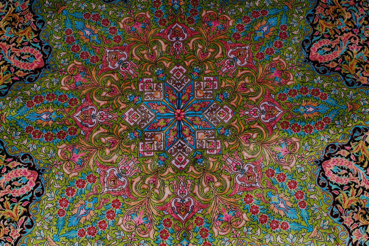 7x10 Green and Black Turkish Antep Rug