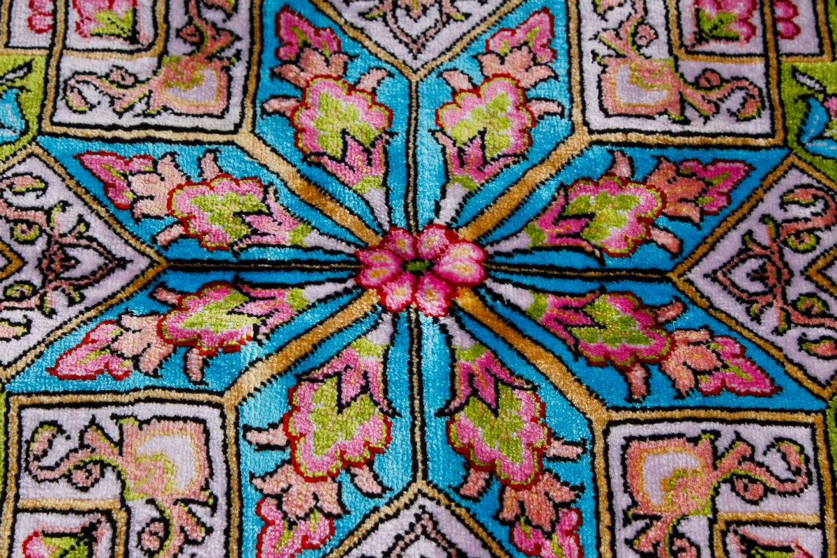 7x10 Green and Black Turkish Antep Rug