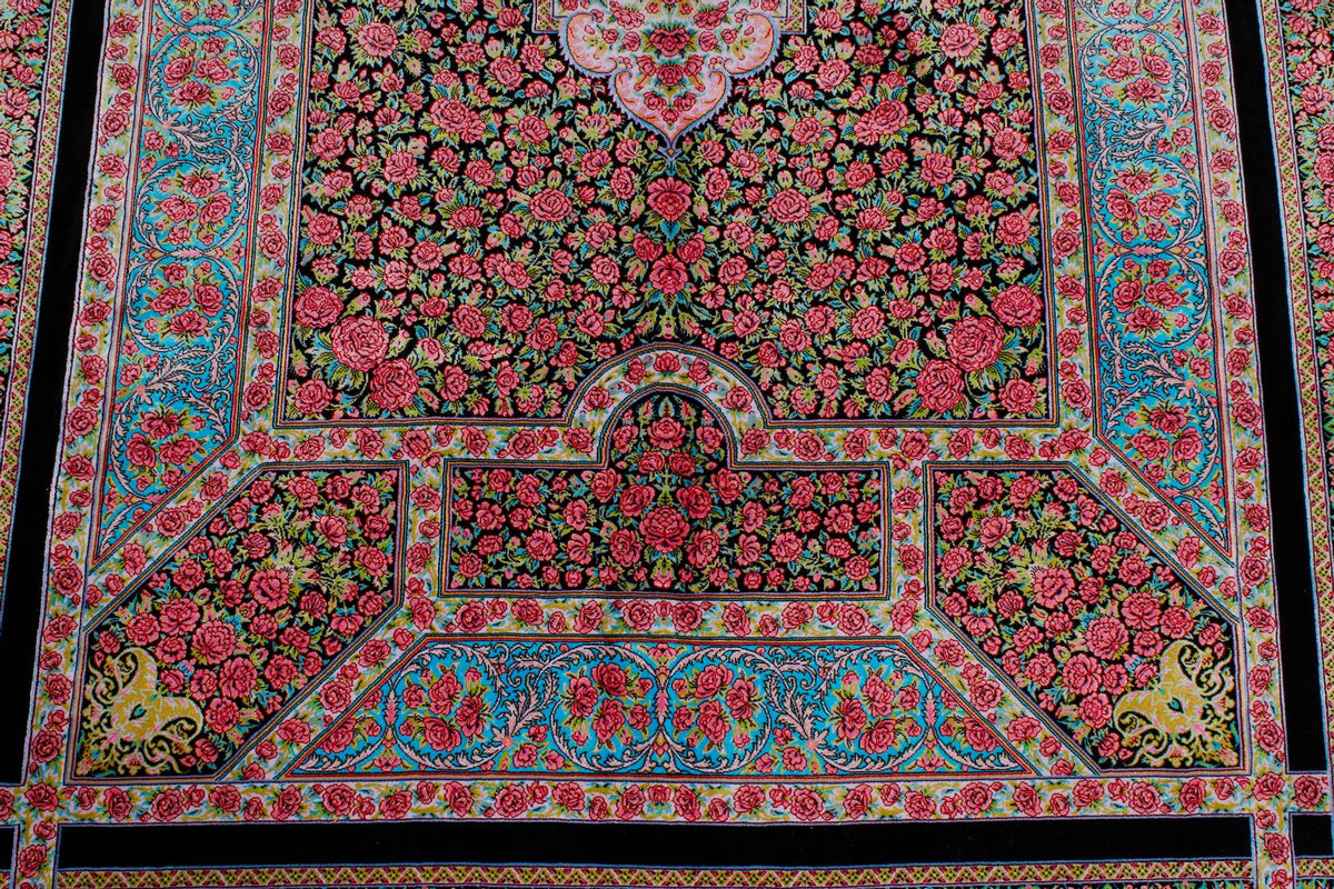 5x7 Black and Pink Turkish Antep Rug