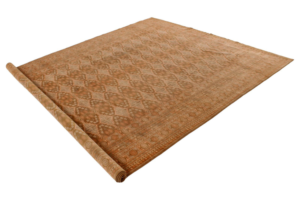 7x10 Brown and Rust Tribal Rug