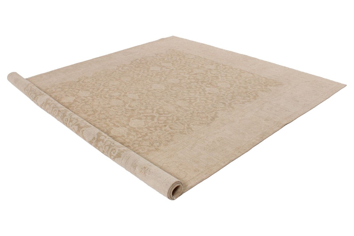 8x12 Brown and Ivory Turkish Oushak Rug