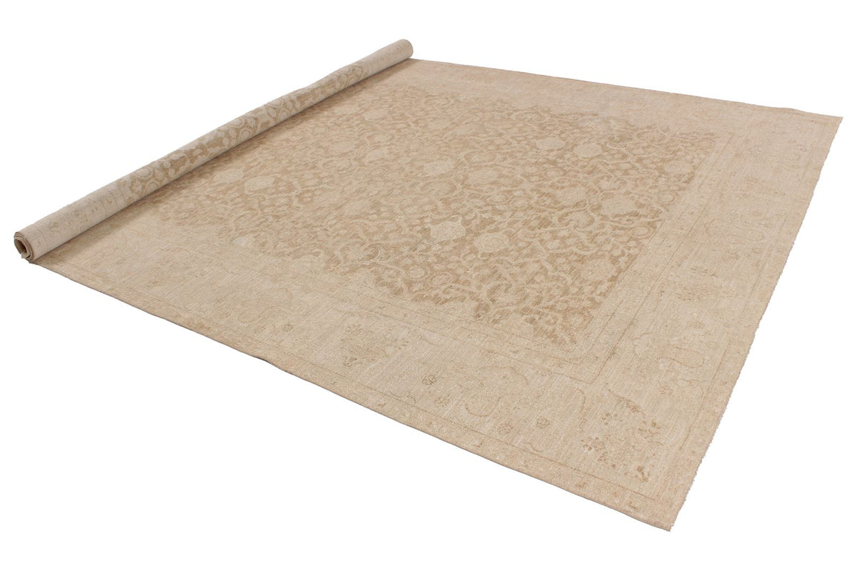 8x12 Brown and Ivory Turkish Oushak Rug