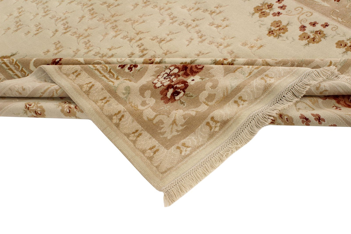8x10 Ivory and Beige Turkish Traditional Rug
