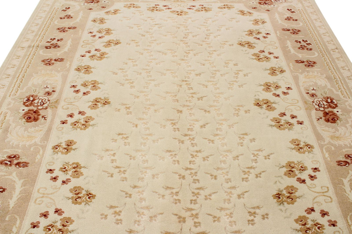 8x10 Ivory and Beige Turkish Traditional Rug