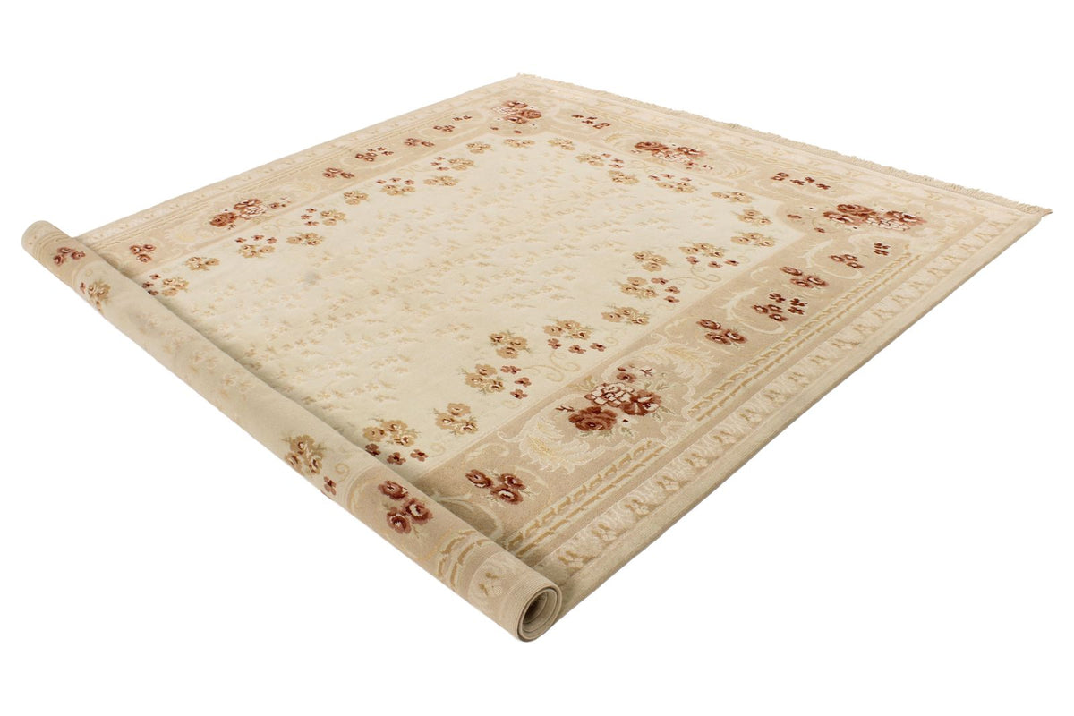 8x10 Ivory and Beige Turkish Traditional Rug