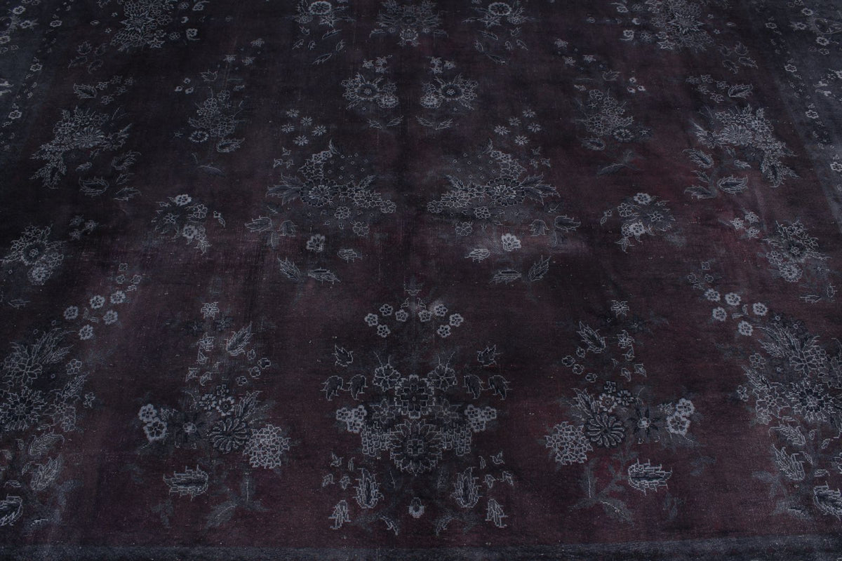 8x10 Red and Ivory Turkish Traditional Rug