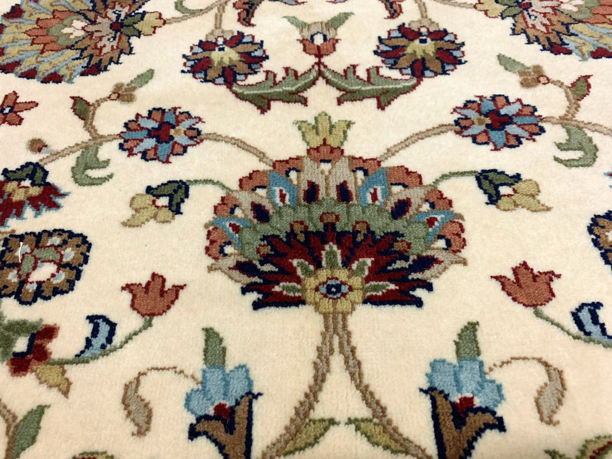 8x10 Ivory and Red Turkish Traditional Rug