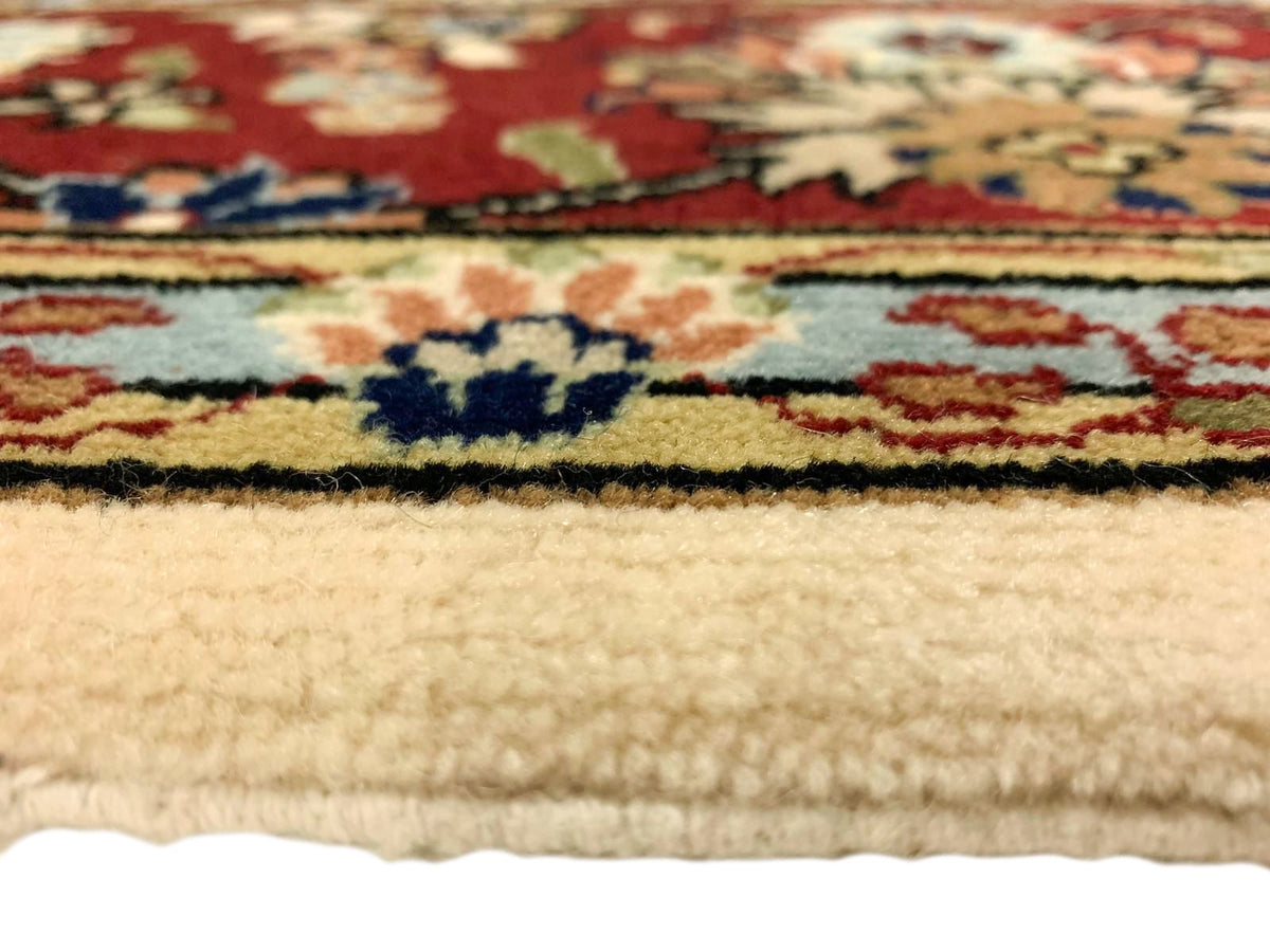 8x10 Ivory and Red Turkish Traditional Rug