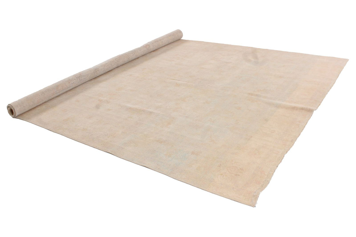 9x12 Ivory and Green Turkish Oushak Rug