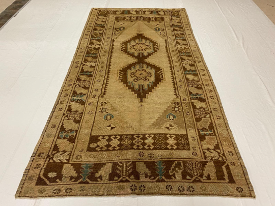 5x9 Beige and Brown Turkish Tribal Rug