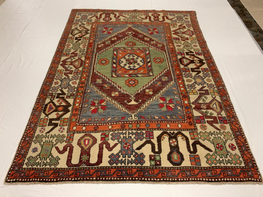 6x8 Beige and Green Turkish Tribal Rug